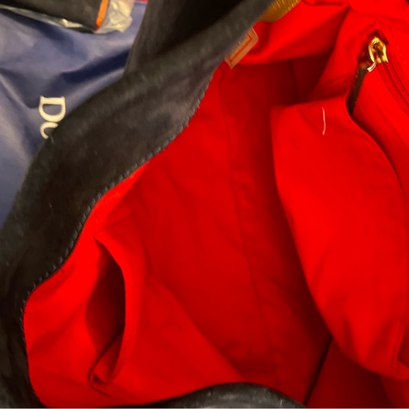 Dooney and Bourke hobo bag - Picture 4 of 7